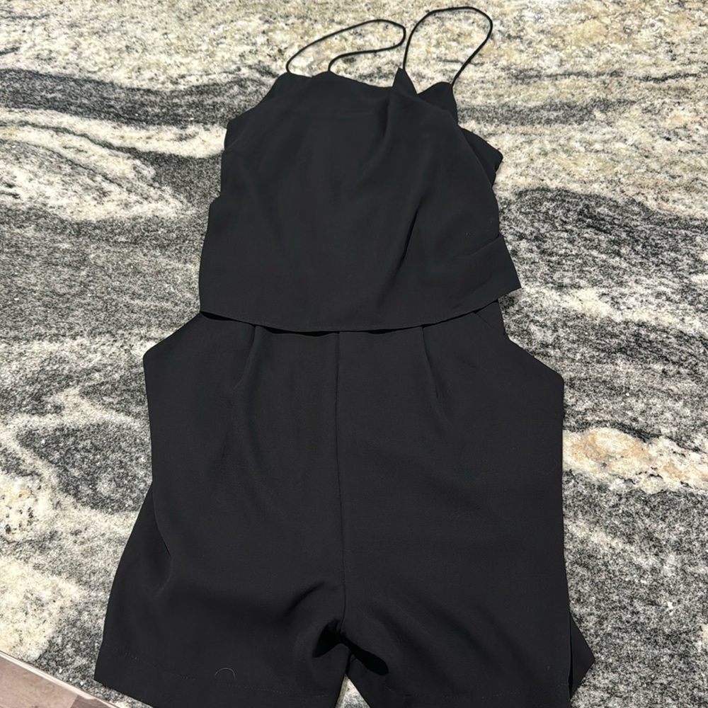 Express Romper With Pockets Lined - image 1